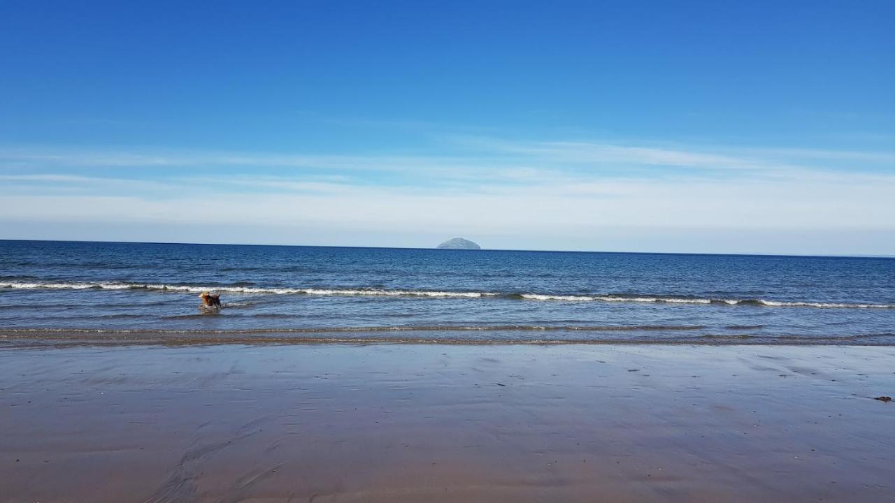 Dairy Cottage With Sea Views Girvan Exterior photo